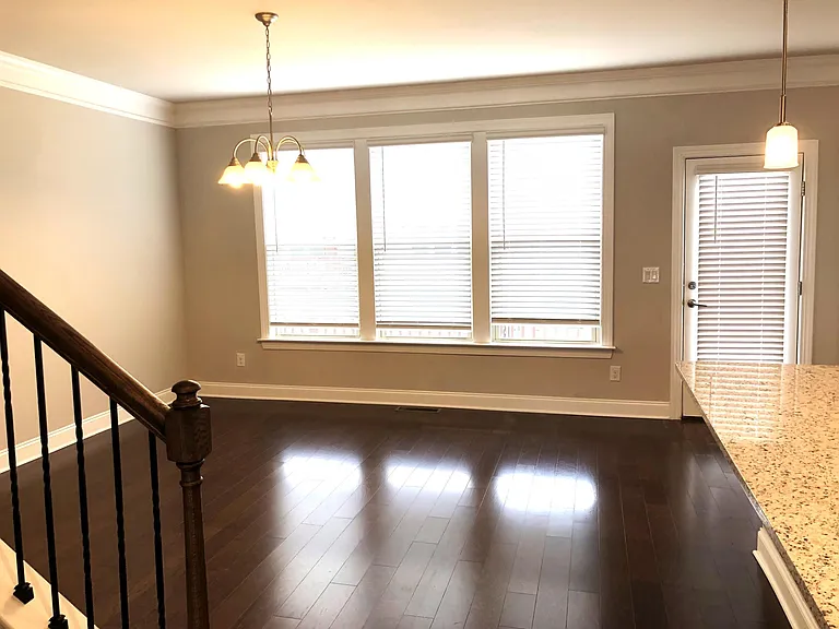 1777 Toni Way — Photo 7