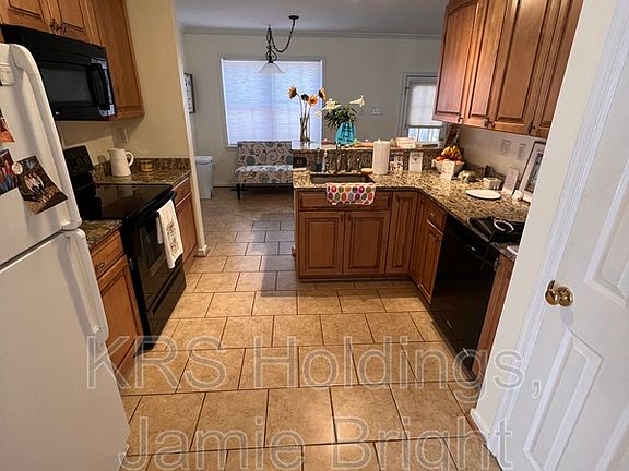 2nd image of 5129 Linsey Lakes Dr