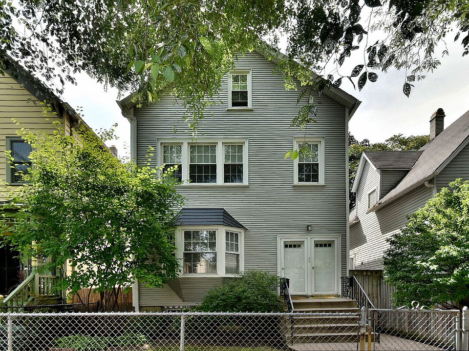 1st image of 2146 N Campbell Ave