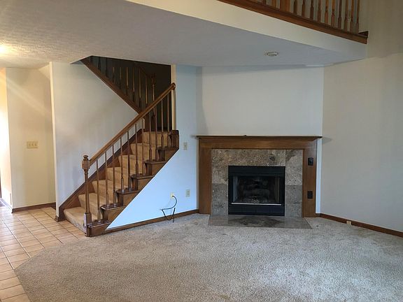 3rd image of 8298 Talia Ct