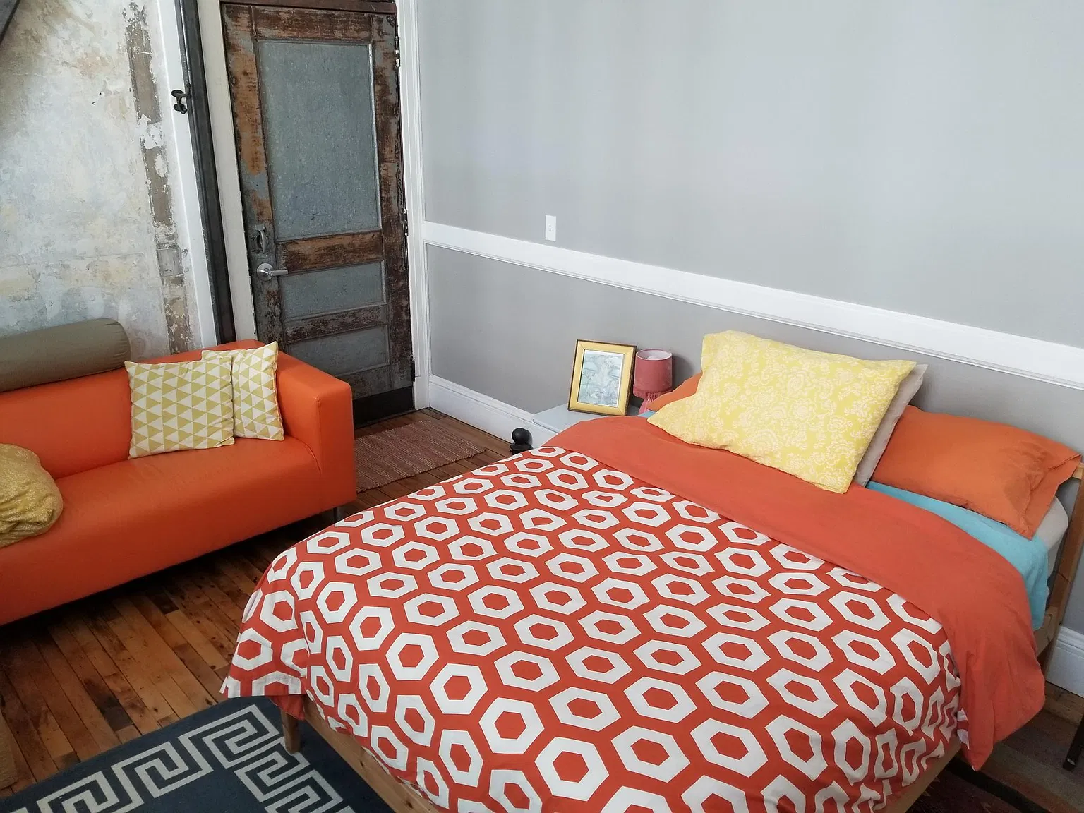 3 bed, 1100 sqft, $2,700 — Photo 4