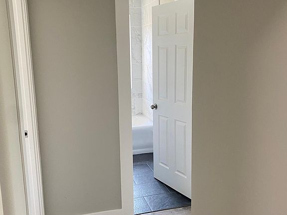 5th image of 6523 N Newgard Avenue # Fl 1ST