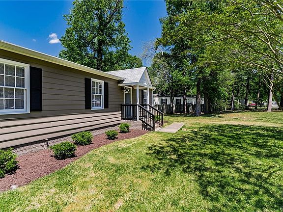 3rd image of 1820 Pamworth Ln