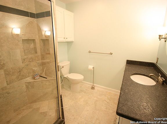 5th image of 4510 Black Walnut Woods St