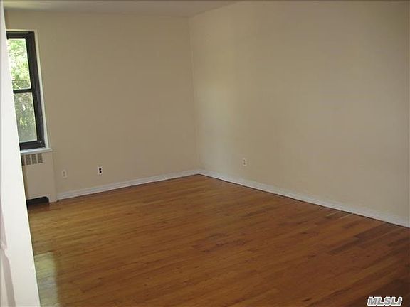 5th image of 46 Schenck Ave APT 1Q