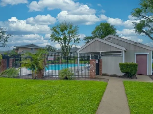 2520 Wanek Rd Unit B, Escondido, CA 92027