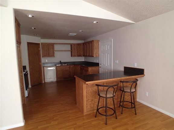 4th image of 27572 Church Ave