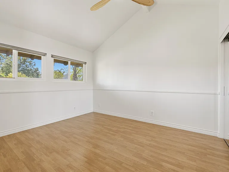 4501 Regents Ct — Photo 40