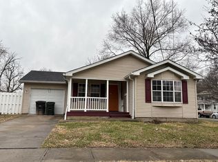 127 Locust St, Cincinnati, OH 45215