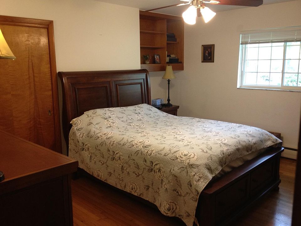 1st image of 106 Beechwood Dr