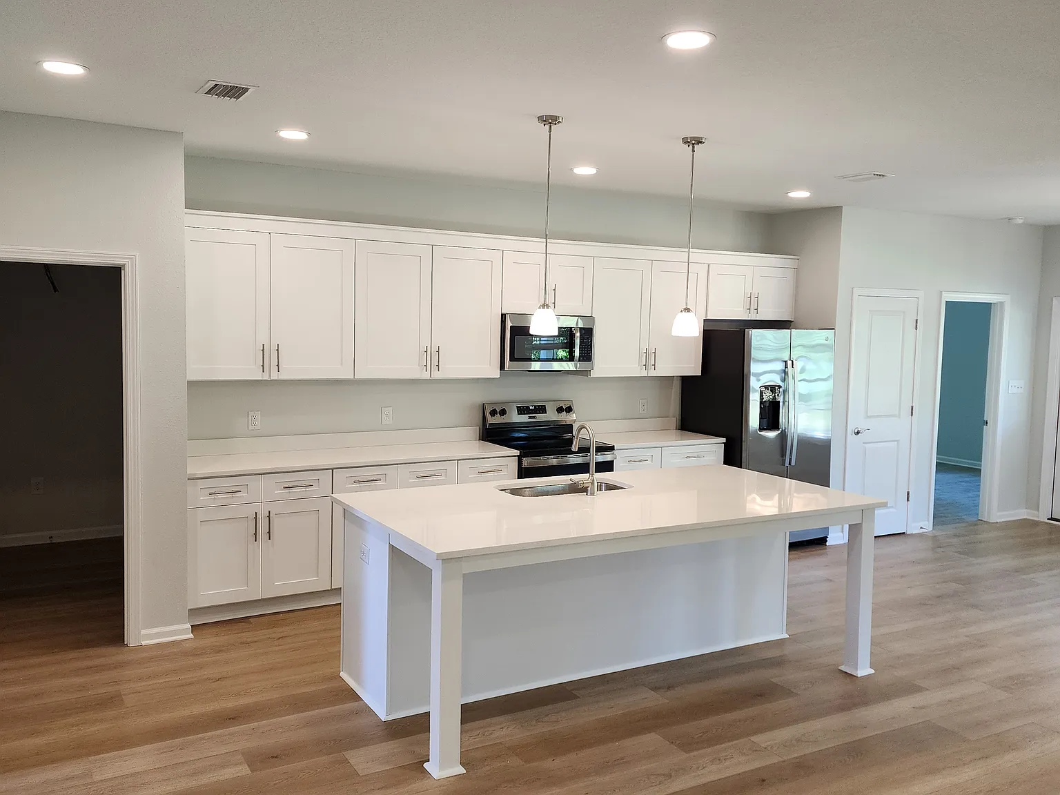 102 Riverwalk Blvd — Photo 4