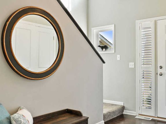 3rd image of 10908 Retreat Ln
