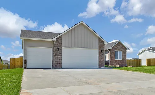 969 Long Path Cir Photo 1