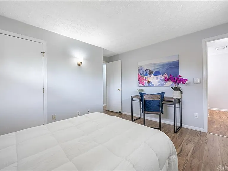 5276 Buckner Dr — Photo 19