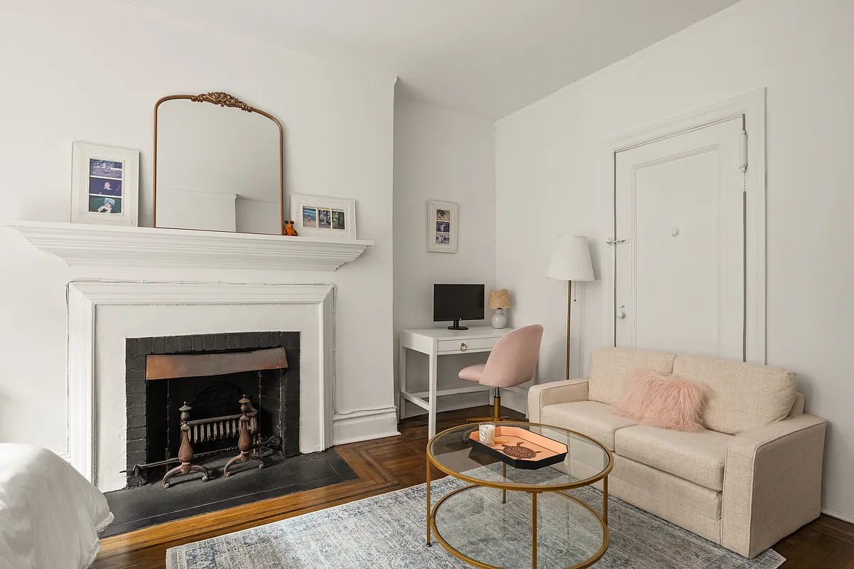 344 West 12th Street 4E