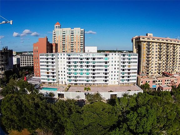 3rd image of 33 S Gulfstream Ave Unit 509