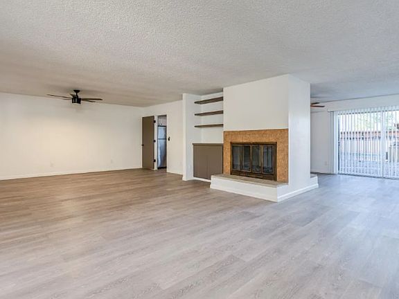 3rd image of 2601 E Lee St #2601