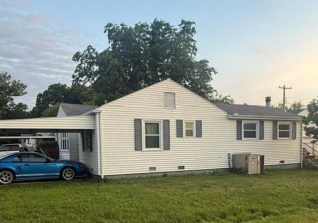 Listing photo 2
