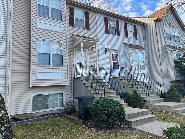 1st image of 176 Azalea Ct