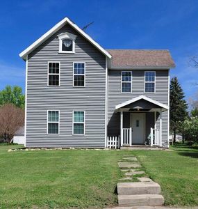 507 Main St, Leaf River, IL, 61047