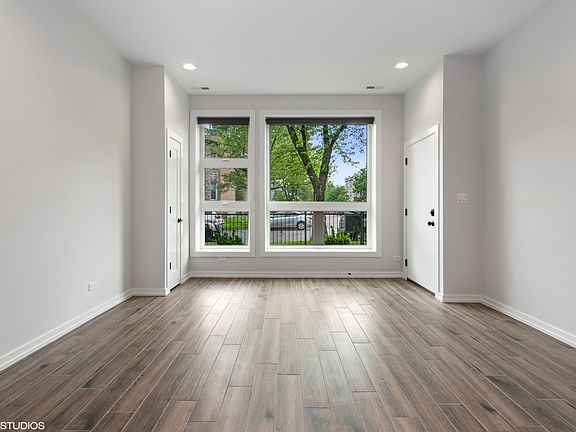2nd image of 4533 S Vincennes Ave #1