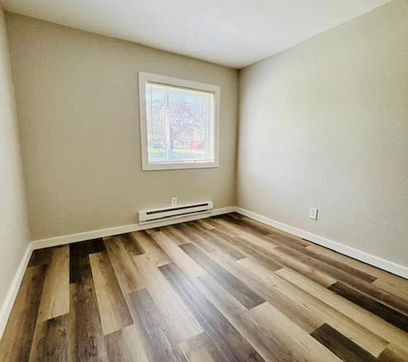 Cedar Crest Apartments