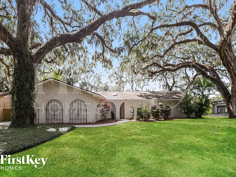 244 Birch Ln — Photo 1
