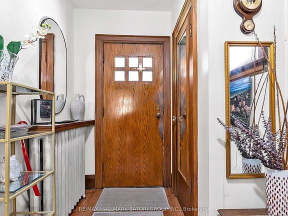2nd image of 36 Hadley Rd
