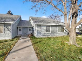 502 Yakima Ave, Filer, ID 83328