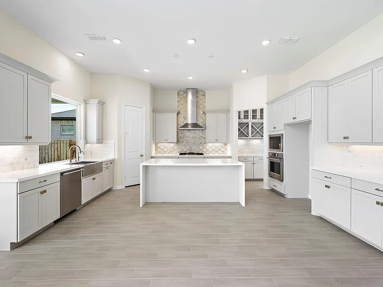 9806 Oakwood Trl — Photo 9