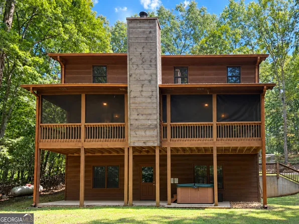 416 Acadia Dr, Ellijay, GA 30540