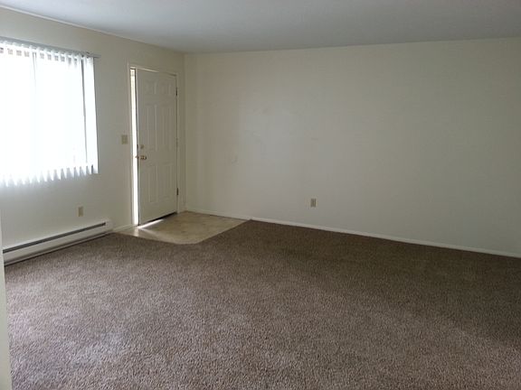 2nd image of 1111 Pacific Ave N APT 13