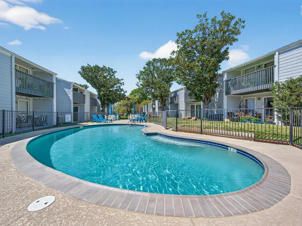 13151 Walden Rd APT 129, Montgomery, TX 77356