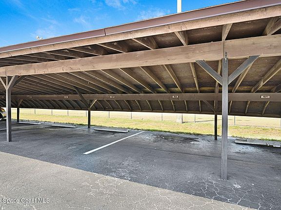 5th image of 1515 N Huntington Ln #415