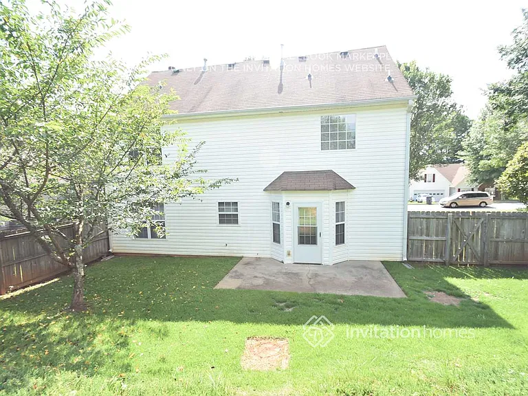 1533 Hayden Mill Way — Photo 3