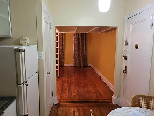 Rented by Sandra Greer Real Estate | media 22