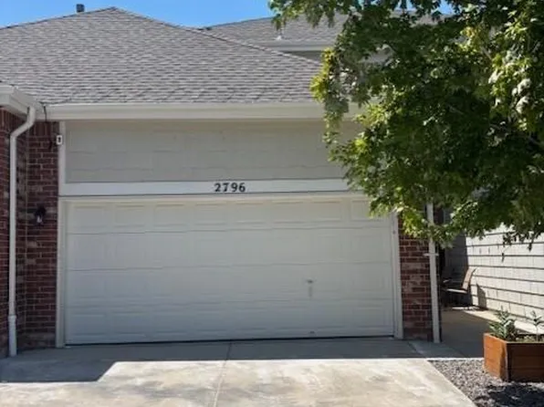 2796 Newport Circle, Castle Rock, CO 80104