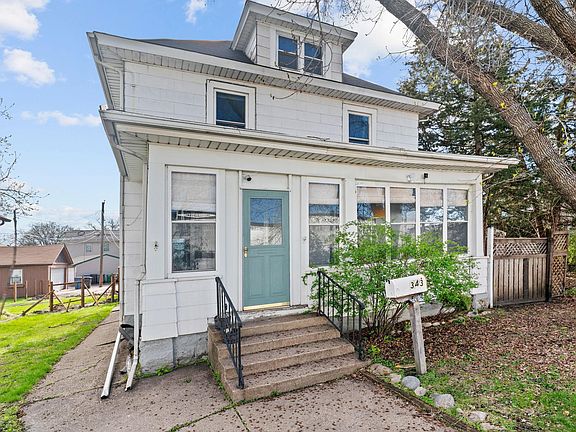 2nd image of 343 Garfield St NE