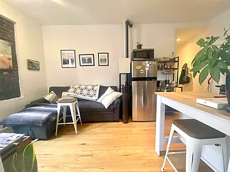 Rented by Nolita Group