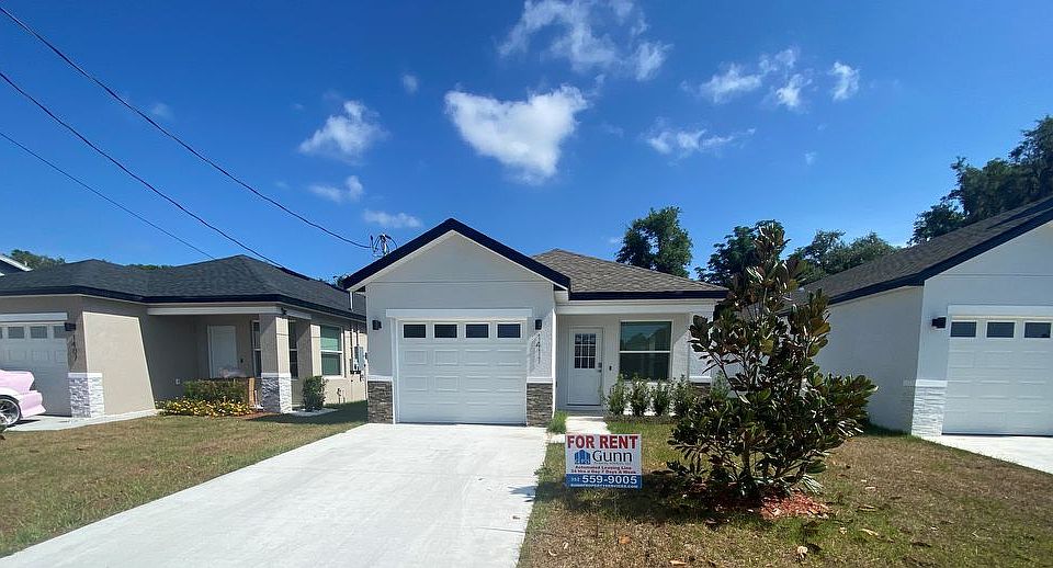 1st image of 34324 Oak Ave