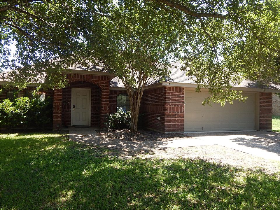 1st image of 2112 Gina Dr