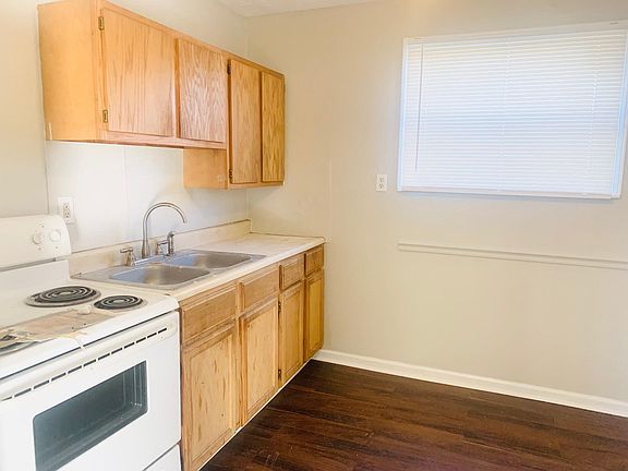 5th image of 5511 Yucca Ln APT 1