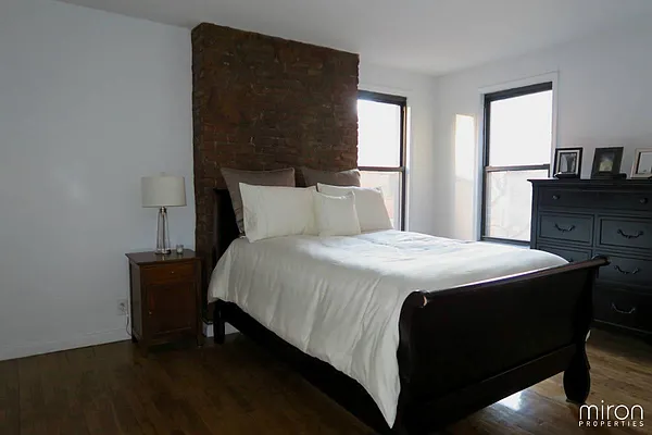 Rented by Miron Properties | media 28