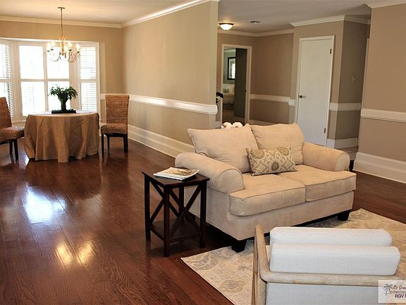 4th image of 2802 Pinehurst Dr