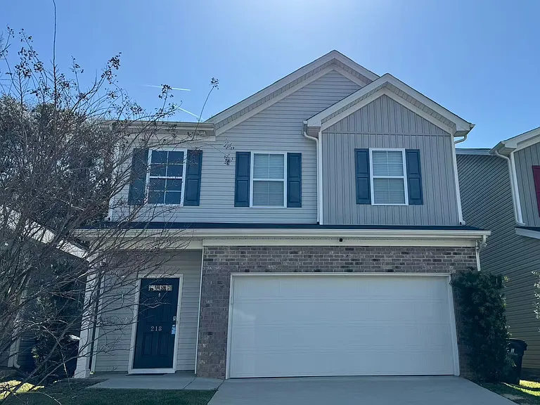 218 Harvest Glen Ln — Photo 1