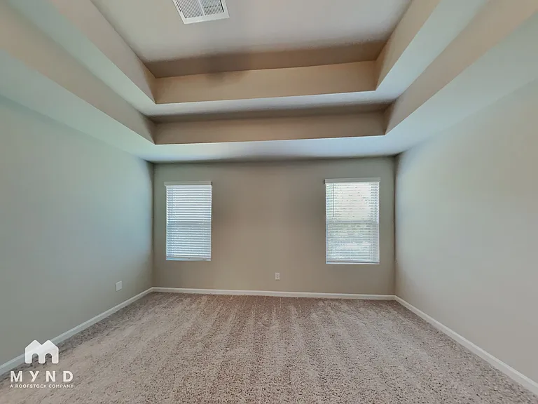 418 S Fortune Way — Photo 6