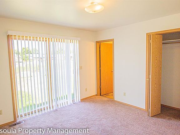 5th image of 525 River Ct #555