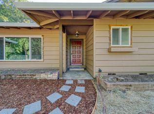 12 Via Los Arboles, Chico, CA 95928