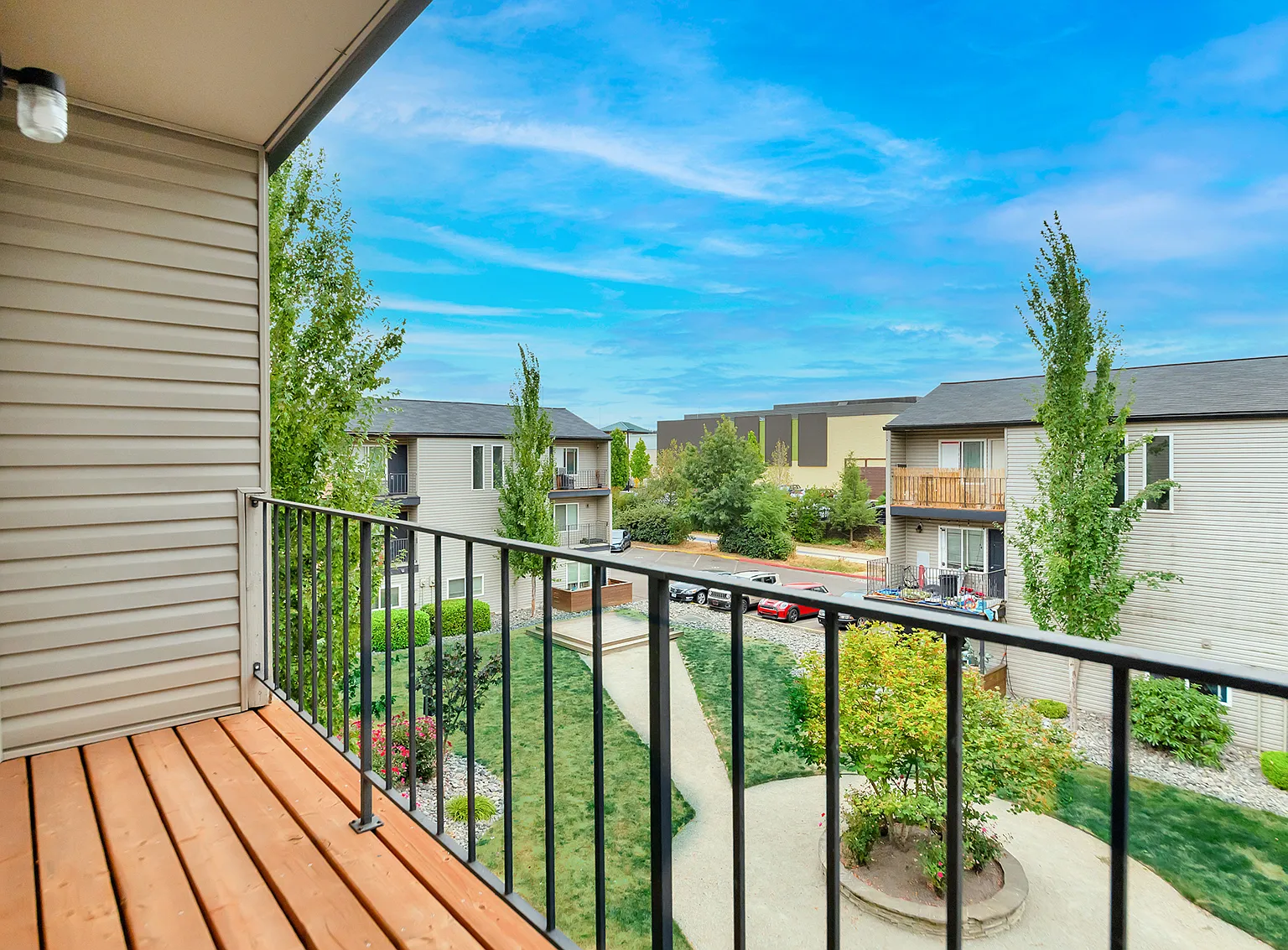 River Lofts Apartments — Photo 4