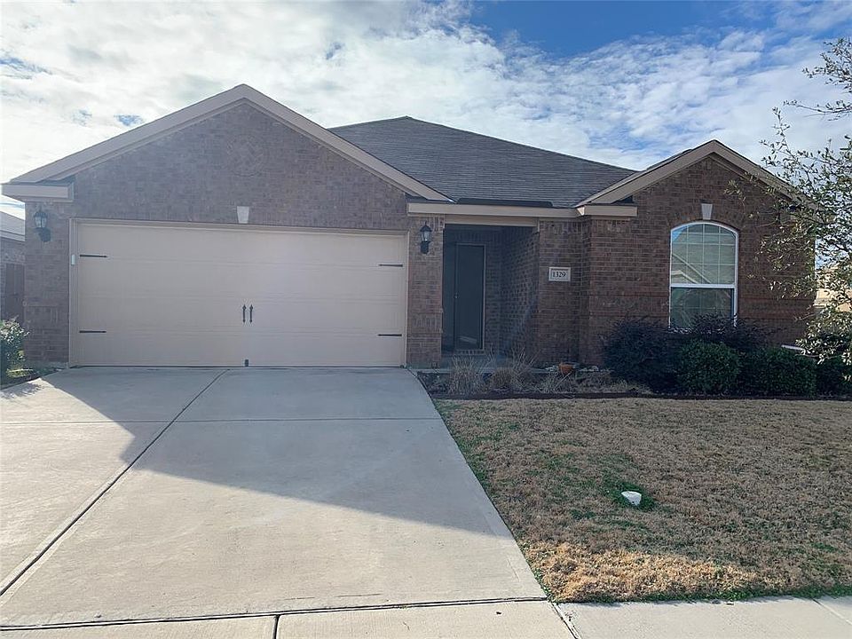 1st image of 1329 Englemann Dr